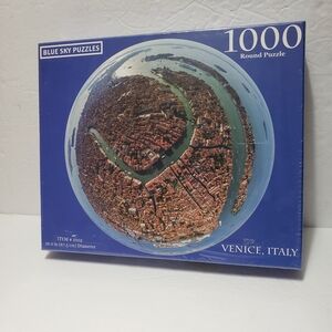 NEW! BLUE SKY Puzzles **Venice, Italy** 1000 Round Puzzle